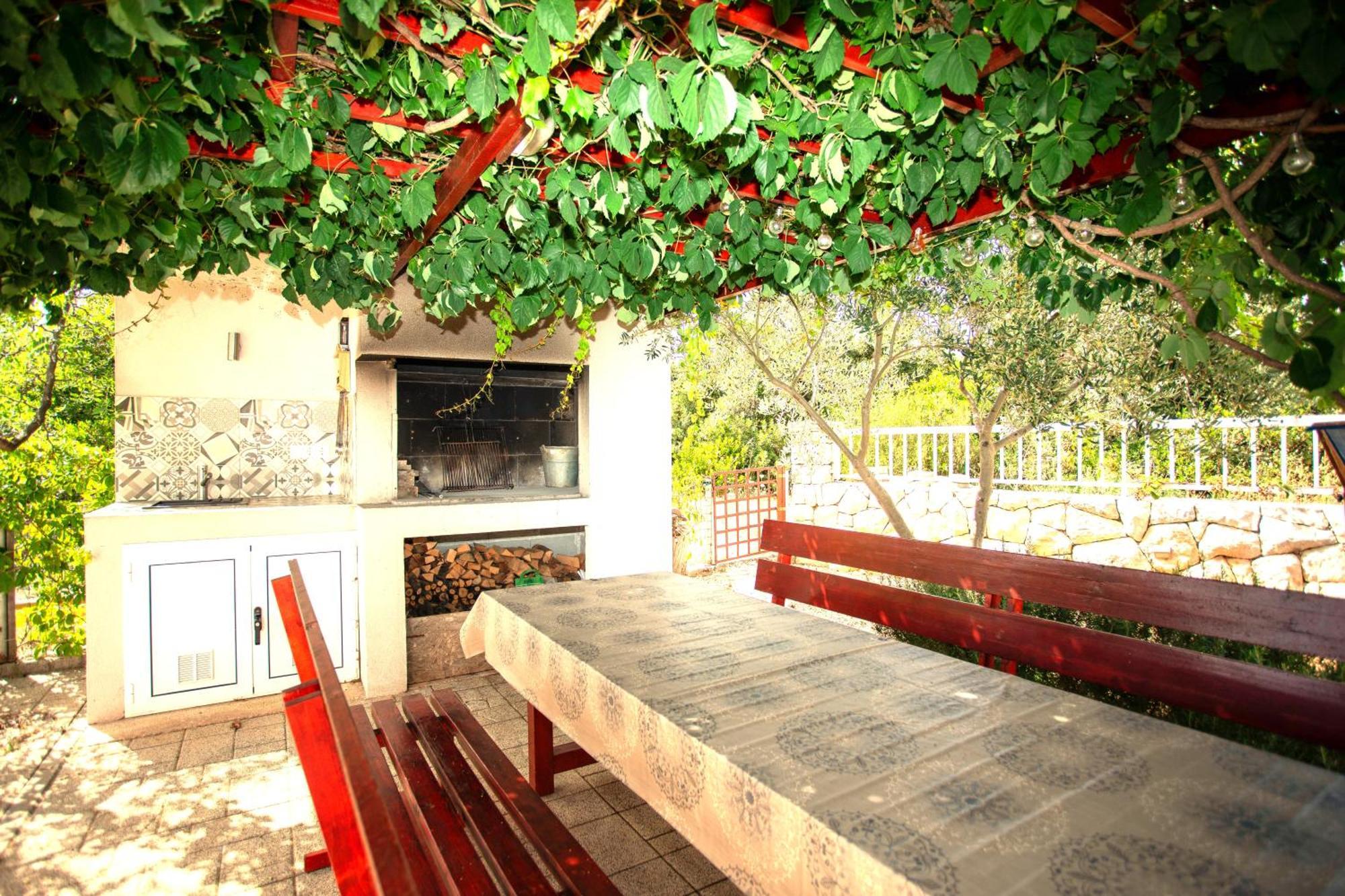 Holiday House Nena With Pool Vinisce ภายนอก รูปภาพ